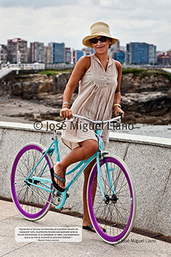 "Aprender a montar en bicicleta es el primer desafío de cualquier niño, la primera lección que aprende ante la futura adversidad, si no pedaleas, te caes, una enseñanza que a su vez te concede la primera libertad." Manuel Vicent, escritor