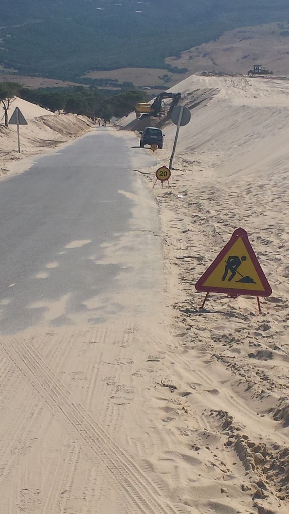 Extracción arena duna de Valdevaqueros y aporte en playas adyacentes (Durante)