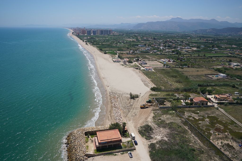 Playa del Brosquil. Después de las obras