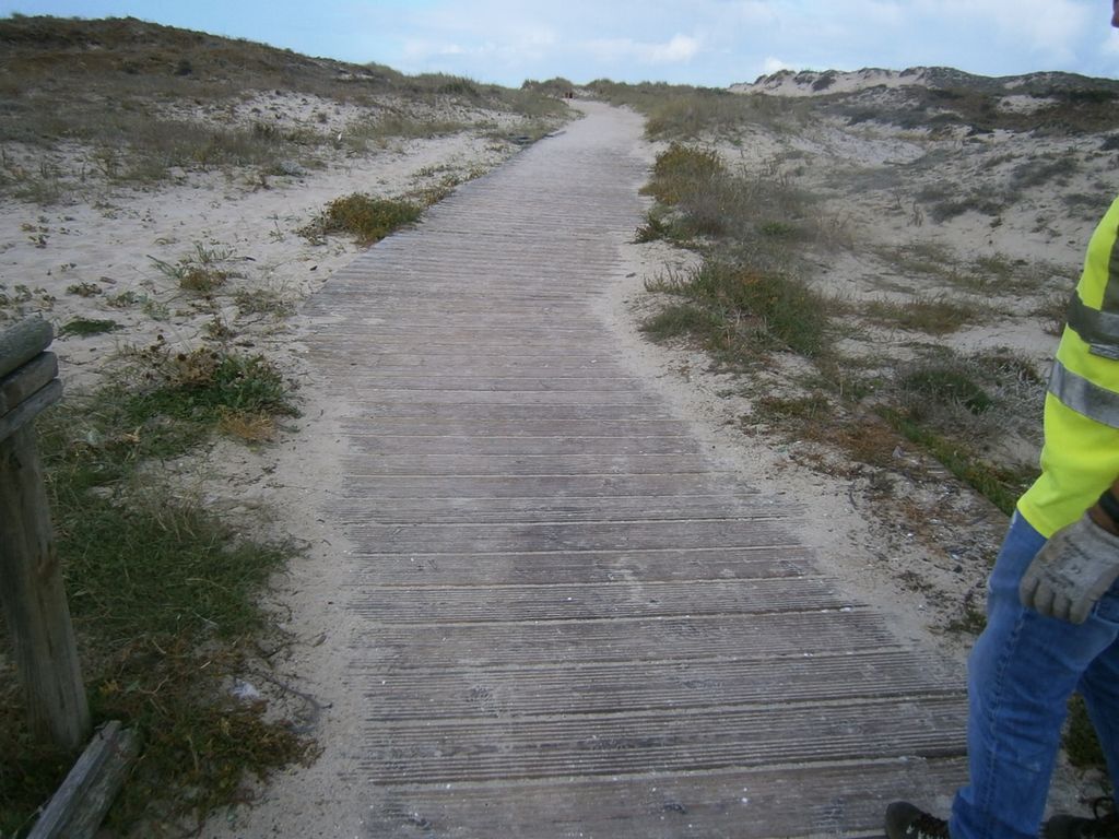 Mantenimiento y conservación V. Carnota. Playa de Carnota - Mejora de accesos  (Antes de las obras)