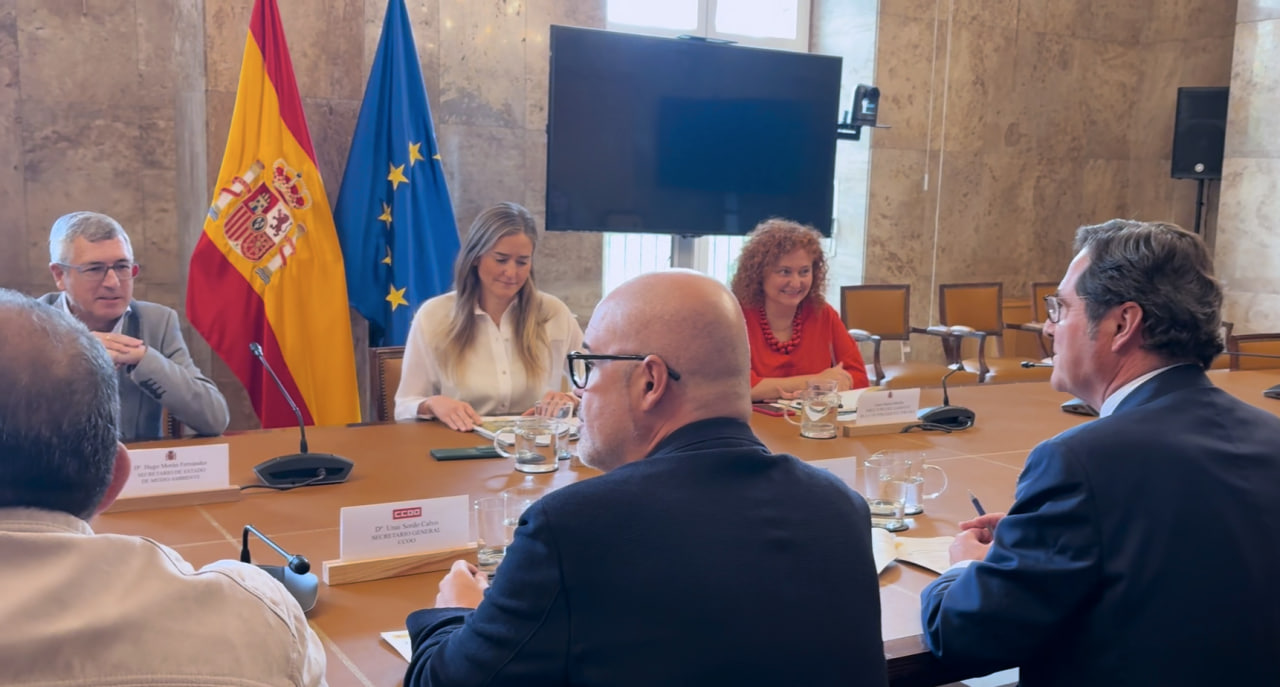  Reunión que ha mantenido la vicepresidenta Sara Aagesen  con los agentes sociales: los presidentes de la CEOE y CEPYME, Antonio Garamendi y Ángela de Miguel; el secretario general de CCOO, Unai Sordo, y el vicesecretario general de Política Sindical de UGT, Fernando Luján de Frías