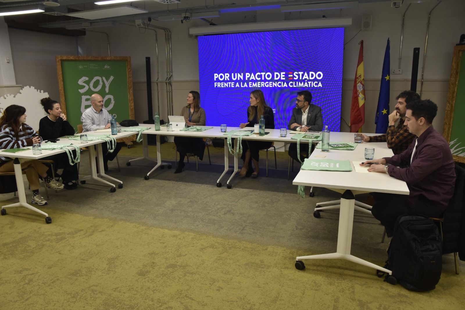 Sara Aagesen se reúne con divulgadores científicos