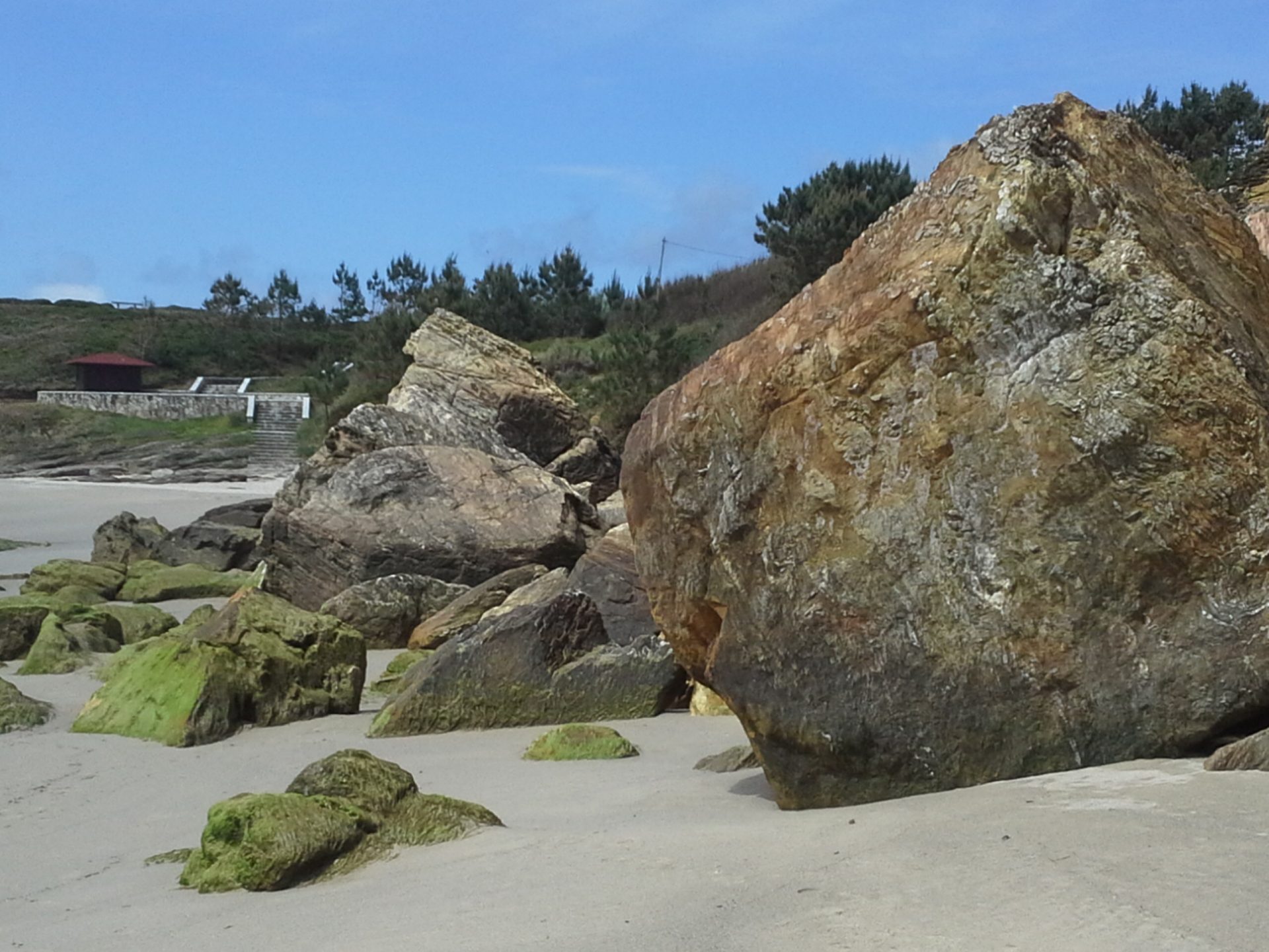 Estudio de estabilidad de taludes y cerramiento preventivo en la playa de Paxariñas