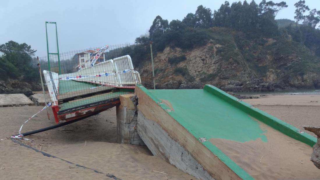 Entorno de la playa La Arena. Reparación pasarela a Pobeña.
