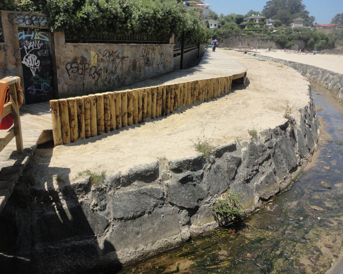 Playa de Bastiagueiro (Avería en los accesos)